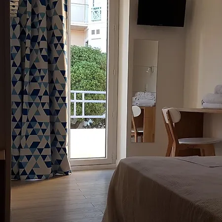 塔拉米拉别墅酒店 3* 勒拉旺杜
